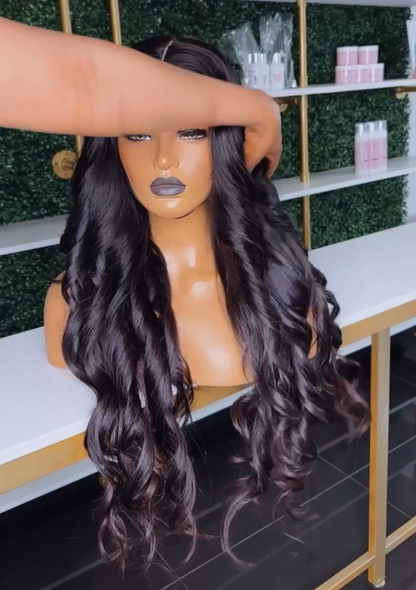 Mila - Bodywave Closure Wig