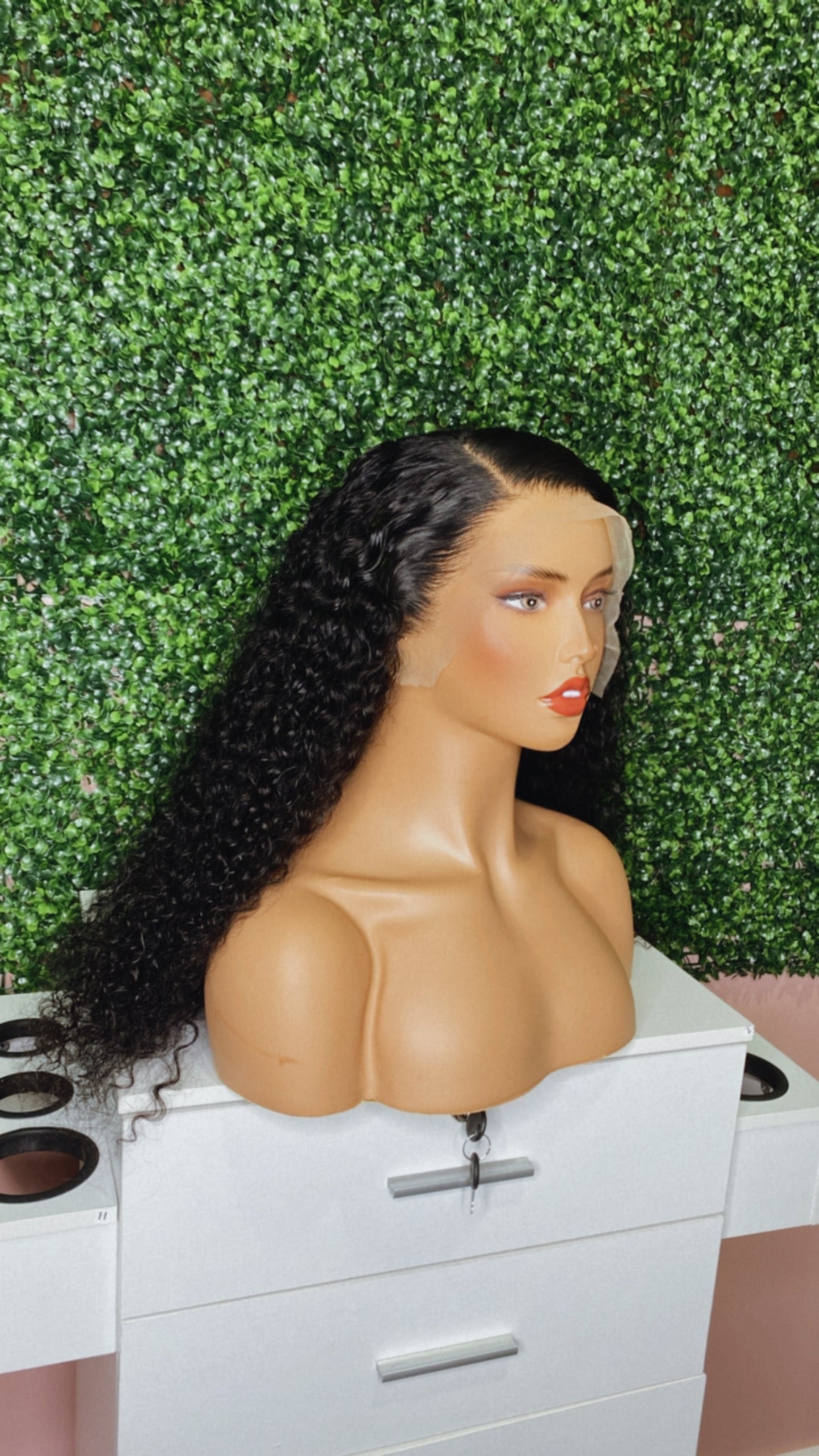 ZaiRa- Curly Wig